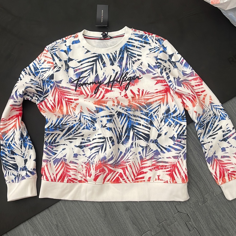Tommy Hilfiger crewneck - Picture 2 of 3